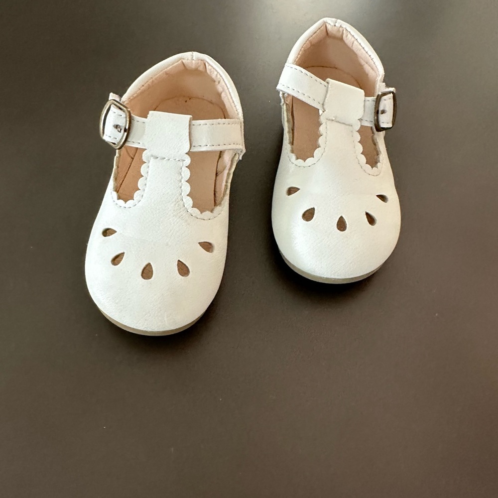 Excellent Condition MG Baby Shoes